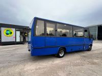 MERCEDES-BENZ  Bus 711 Vario 26p +1